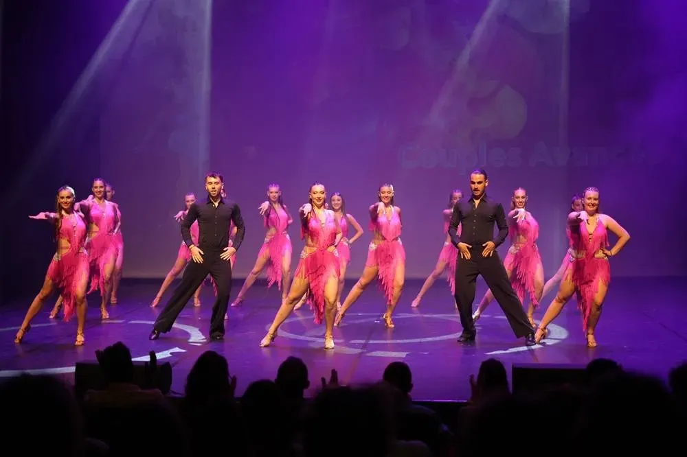 performance dance (7)