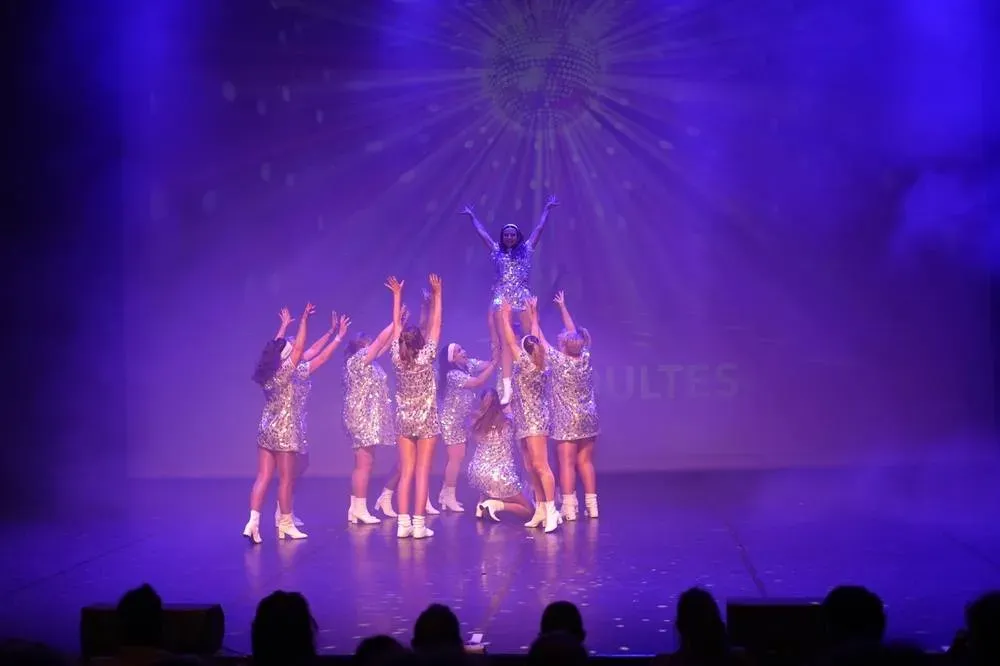 performance dance (12)